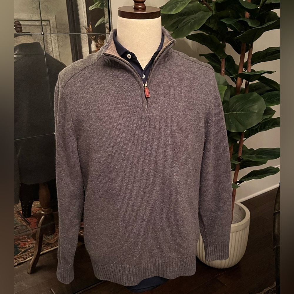 Vinyard Vines Sweater